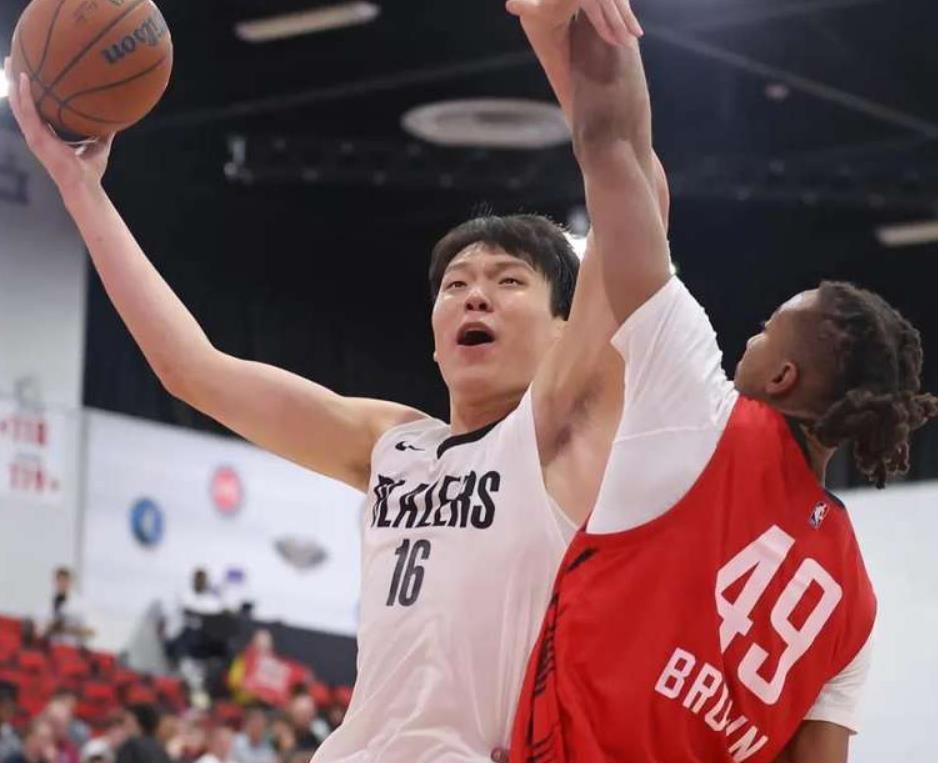 云开体育网站-NBA夏联赛杨瀚森场均10.8分5篮板2.8盖帽，他真的没必要打亚洲杯
